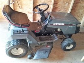 Craftsman lawn tractor 42"