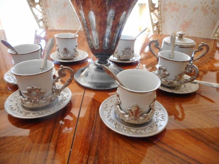 Vintage Monopoli Italy Espresso Cups (6  Saucers, 6 Spoons) Marked 800 Italy.