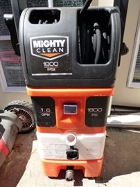 Mighty Clean 1800 PSI electric Power Washer