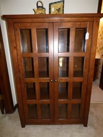 Glass front & side bookcase cabinet