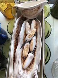 Vintage corn on the cob set