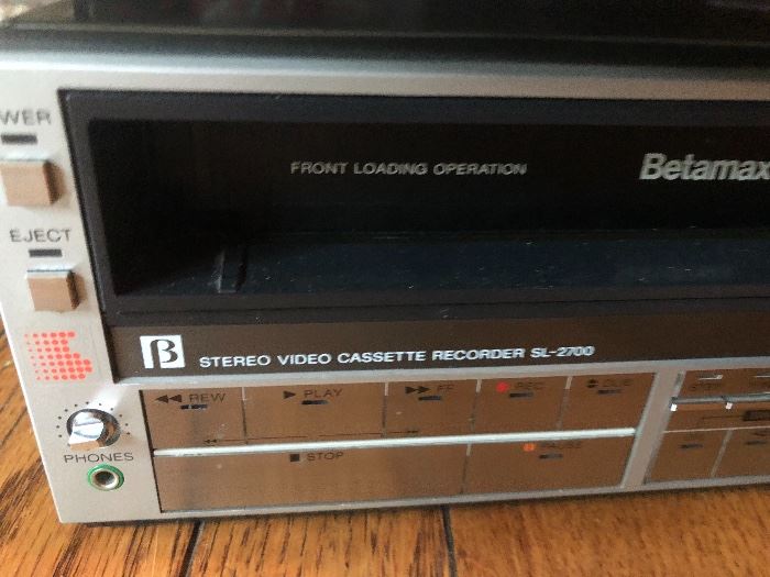 Sony Betamax Cassette Recorder SL-2700