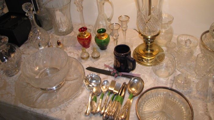 Rogers flatware, Murano vase set. 