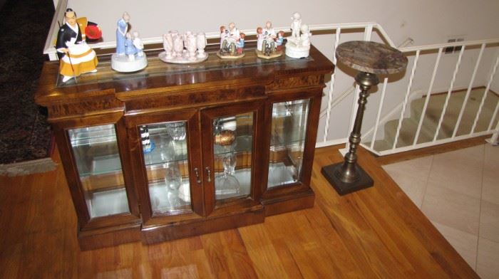 Antique display curio / case. 