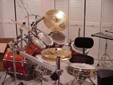 Pearl drums set, all accessories, stands, etc.