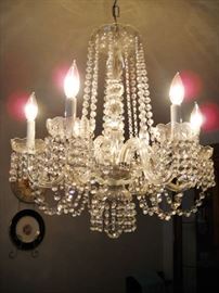 Crystal chandelier with 6 lights