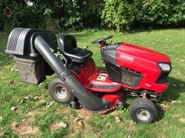 Craftsman T2200 riding lawnmower with accessories.