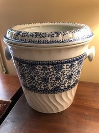 Antique Melrose (England) chamber pot.