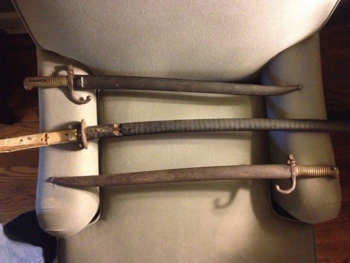 1860s - 1870s French bayonetts & Japanese sword