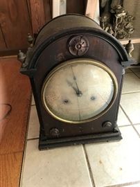 Lots of great Antique Mantle Clocks in various states of repair !