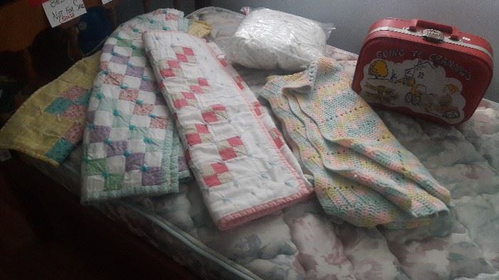 hand made baby quilts