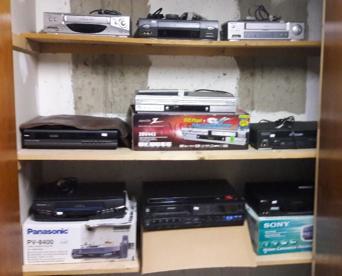misc vcrs. cd players
