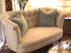 Tufted Love Seat