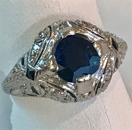Vintage Art Deco Diamond & Sapphire Ring