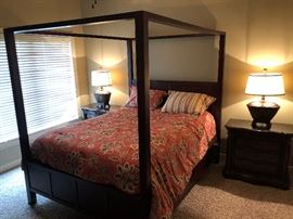 Michael Payne Bedroom Set Collection