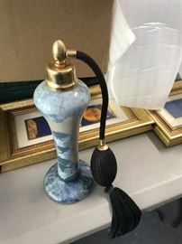Perfume bottle
