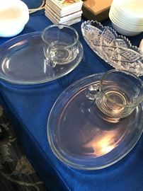 Soup/sandwich plates