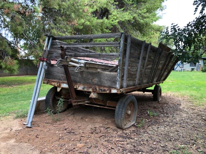 Cotton Trailer 