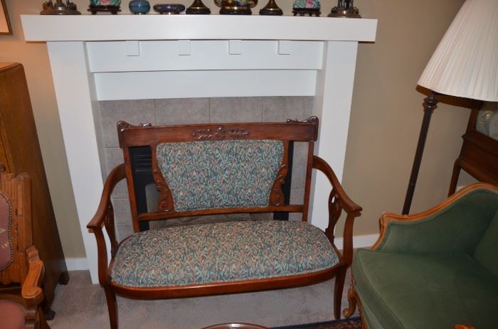settee