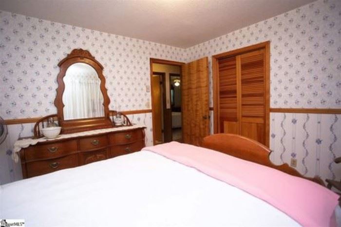  Oak bedroom suite $1200 
Headboard & footboard $500
Triple dresser and mirror$500
Nightstand $300  