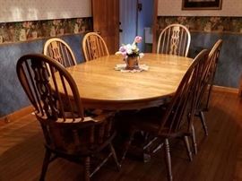 Solid oak dining table and 6 chairs