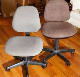 45EK Lot of Two Office Chairs