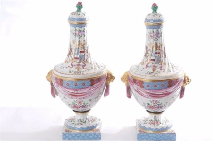 87EK Pair 19th Century Porcelain de Paris Flacons