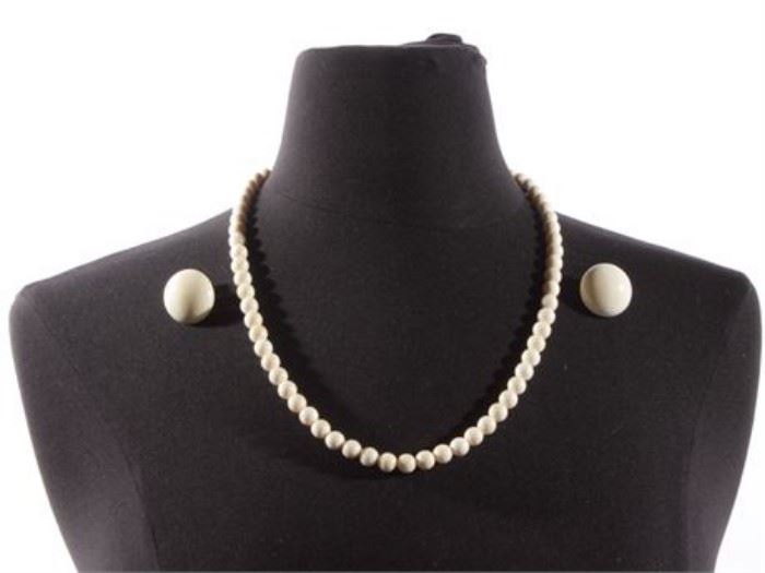 504EK Natural White Bead Necklace with Earrings
