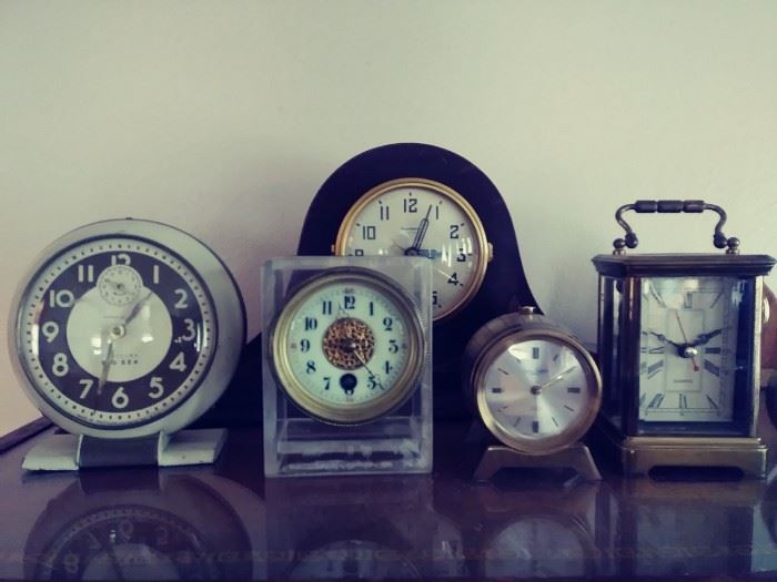 I just love all the clocks together as a colleciton