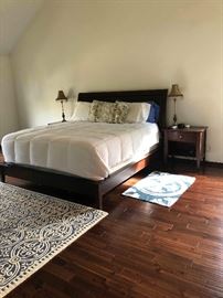 King size bed