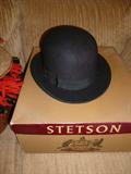 VERY NICE VINTAGE HATS
