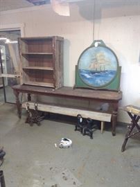 Look at that farm table!!  