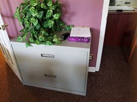 Hon 2 Drawer Filing Cabinet