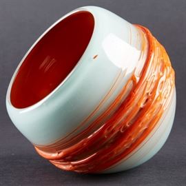 Lot #52 Mary Ann Toots Zynsky (b. 1951) Teal glass bowl with round bottom and raised orange stringy band around the center. Orange interior. Signed and dated '82 under the base. 
Provenance: Directly from artist
Collection of Edward Claycomb
Dimensions: Height: 5 1/4 in x diameter: 5 1/2 in.