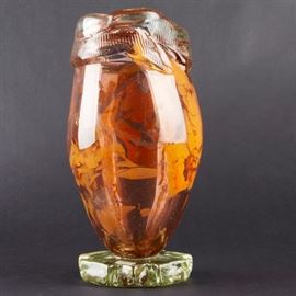 Lot #54 Fritz Dreisbach (b. 1941). Large orange glass vase. 
Provenance: Directly from artist
Collection of Edward Claycomb
Dimensions: Height: 13 in x width: 7 Â½ in x depth: 5 Â¾ in.