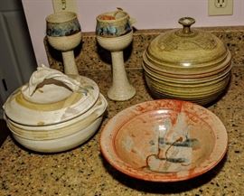 SELECTION OF STUDIO POTTERY