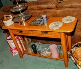 SOFA TABLE