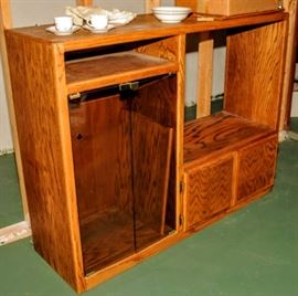 VINTAGE ENTERTAINMENT CENTER