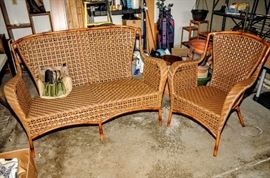 WICKER SEATING SET