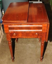 EMPIRE STYLE TABLE