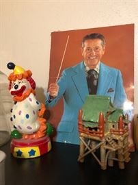 'One and a two' Lawrence Welk photo and vintage fish tank hut