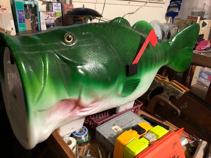 Big Mouth Bass Mail Box