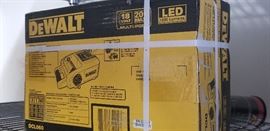 18V DeWALT SPOT LIGHT