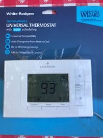 UNIVERSAL THERMOSTAT