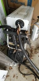 MIG WELDER