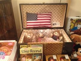 Doll Trunk with inside tray