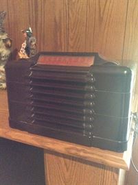 Vintage Radio - Admiral