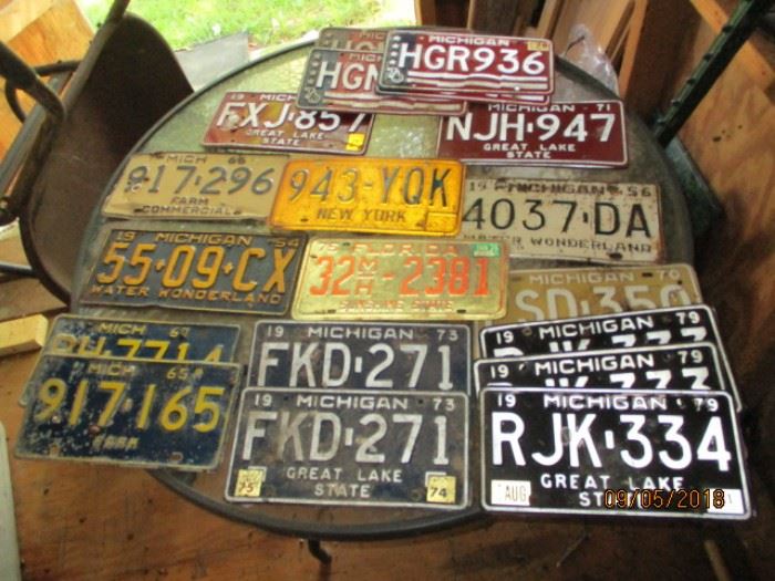 car and farm plates