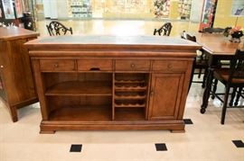 Backside of a gorgeous island bar...