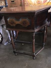 Antique Hall Table Wood Two Tone NY1005 Local Pickup  https://www.ebay.com/itm/123361883394